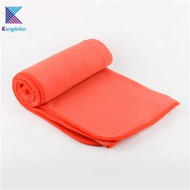 Super mäkká cestovná deka Polar Fleece
